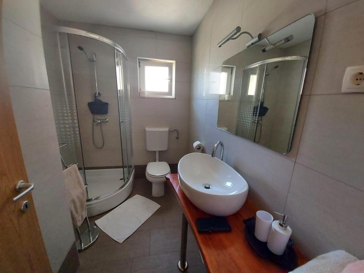 Frane Apartment Завалатіца Екстер'єр фото
